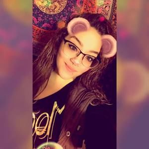 Meet your Posher, Isamara